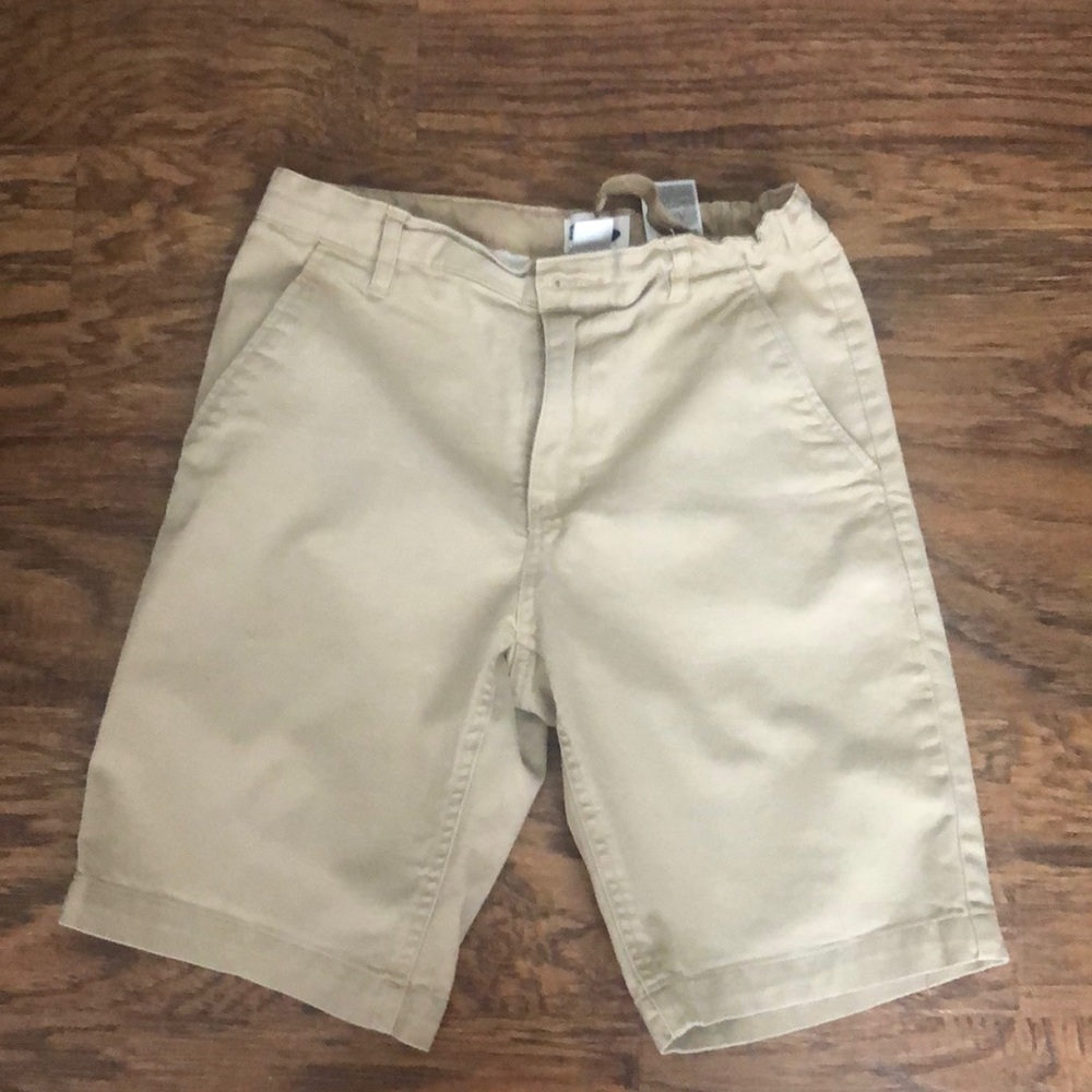 Old Navy boy tan beige shorts, size 12, adjustable waist, pockets in from and on